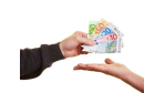 IT-Branche: Wo das meiste Geld verschwendet wird - Foto: Robert Kneschke/Fotolia.com