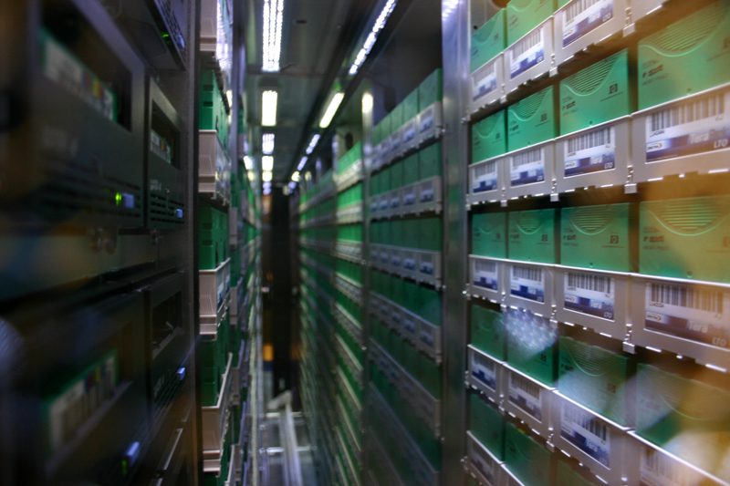 Archiv der Superlative: Die Advanced Supercomputing Division der US-Raumfahrbehörde NASA hat Daten in einer Tape Library mit 115 Petabyte Kapazität archiviert. Das System stammt von SGI.