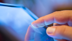 BYOD-Risiken bewerten: Mobil, mobiler, Risiko - Foto: Mihai Simonia, Fotolia.de