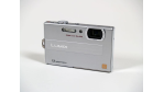 Ausgeklügeltes Objektiv: Panasonic DMC-FP8 im Test