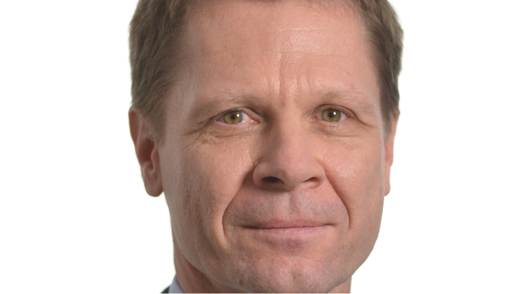 <b>Matthias Hintenaus</b> heißt der neue Sales Director DACH bei Sinequa. - 1066x600
