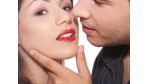 Küssen verboten: Liebe im Büro - Foto: Franz Pfluegl/Fotolia.com