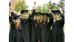 IT-Karriere: Die ersten Bachelors suchen Jobs - Foto: Fotolia, A. Rodriguez