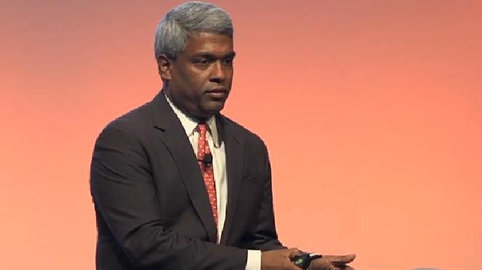 Ex-Oracle manager, Thomas Kurian, is now in favor of developing the Google cloud.