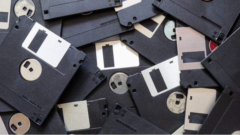 Verwaltungsdigitalisierung in Japan: Digitalminister bekämpft Floppy-Pflicht für Behörden
