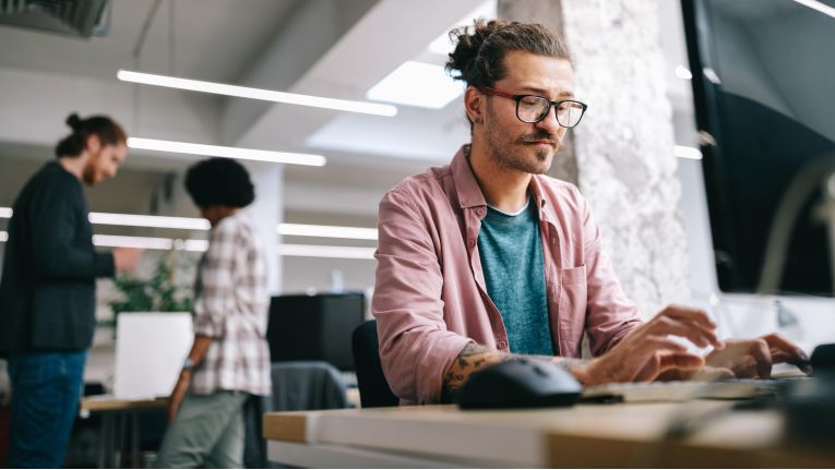 Citizen-Developer-Teams aufbauen: So lassen Sie Fachabteilungen coden