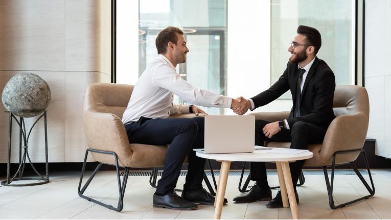 Als Führungskraft bewerben: 4 Tipps für Manager auf Jobsuche